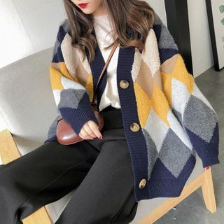 Plaid cardigan beige Knitted sweater