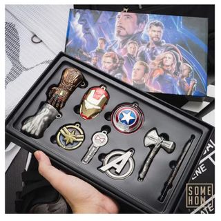 Marvel Avengers Metal Keychain Set