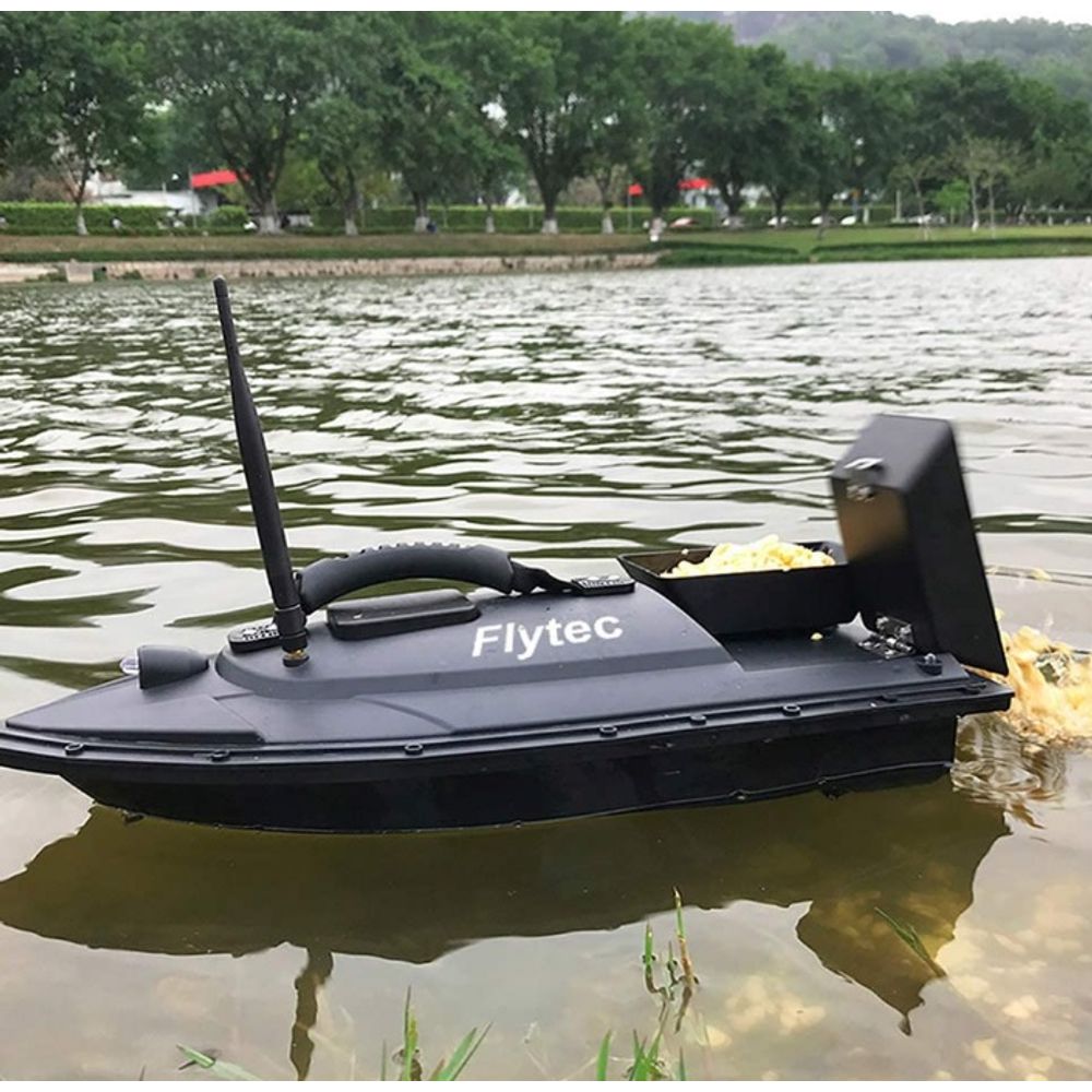 Flytec 2011-5 Fishing Tool Smart RC Bait Boat Toy