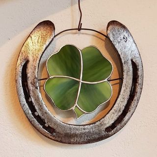 Four Leaf Clover Horseshoe Decor