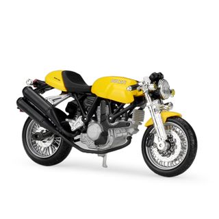 Maisto 1:18 Ducati Sport 1000 Diecast Model