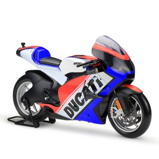 Maisto 1:6 2011 Ducati MotoGP Diecast Model