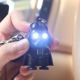 Star Wars Darth Vader Led Keychain