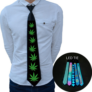 Voice-Activated Luminous Tie